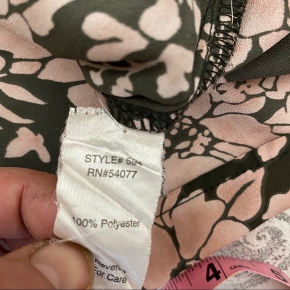 Cabi brown and pink floral sleeveless blouse ~XS - Picture 4 of 6